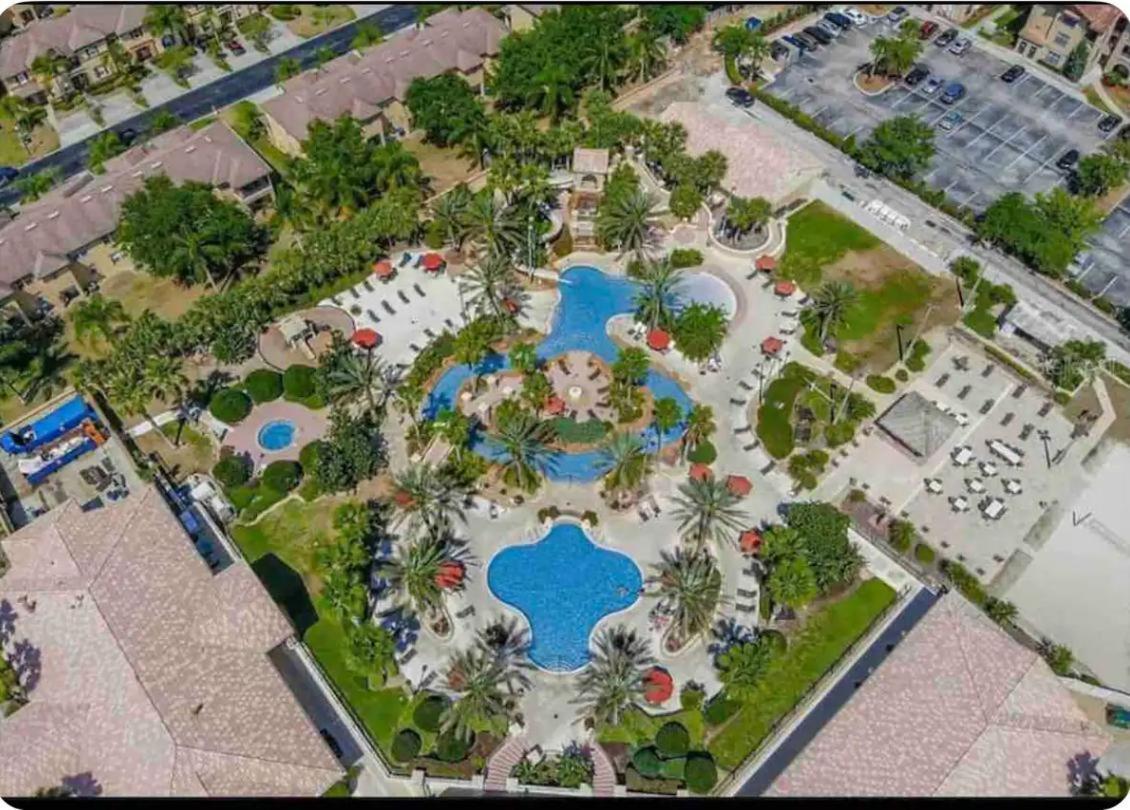 Resort With Lazy River Townhome Davenport Esterno foto